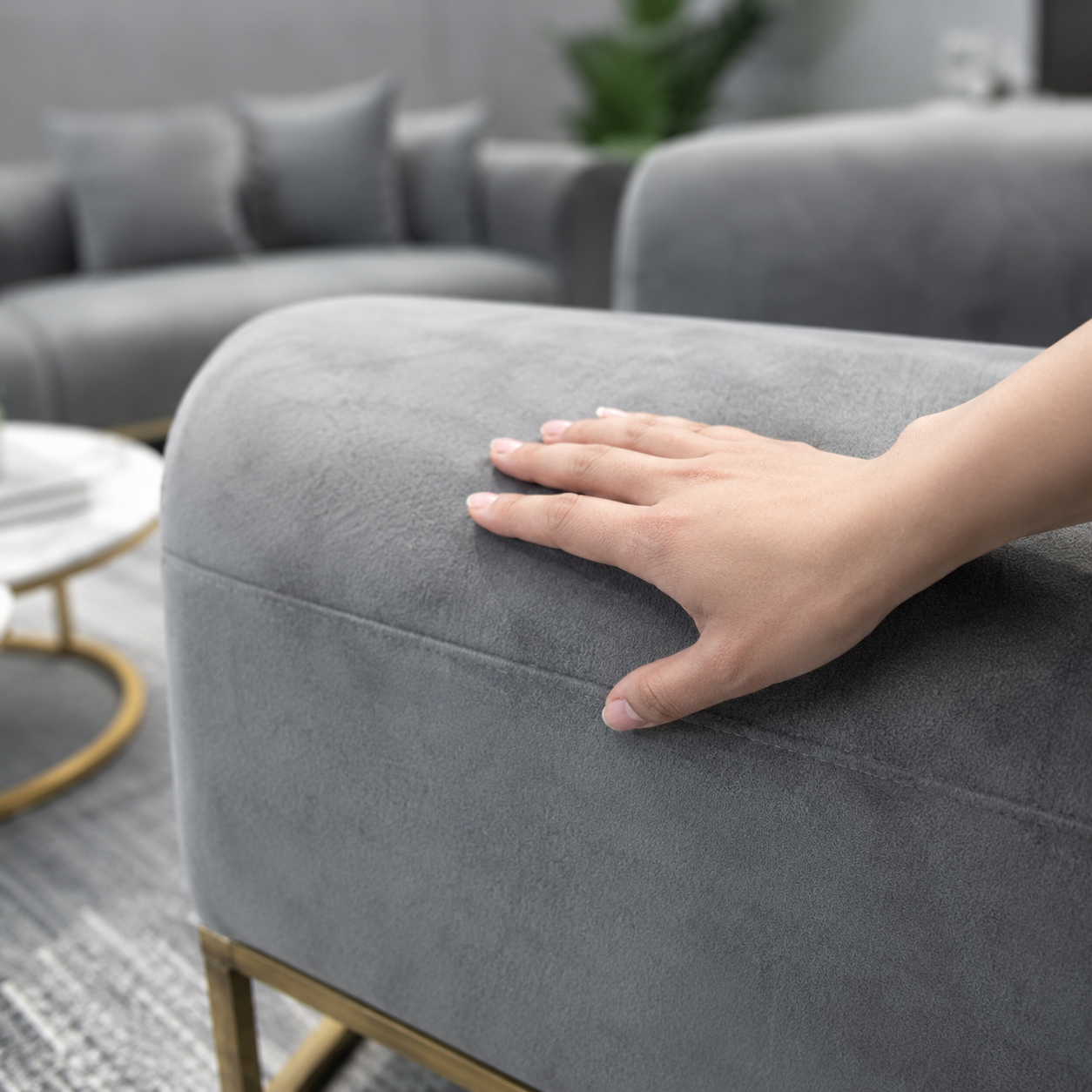 Eira 7+-seater sofa