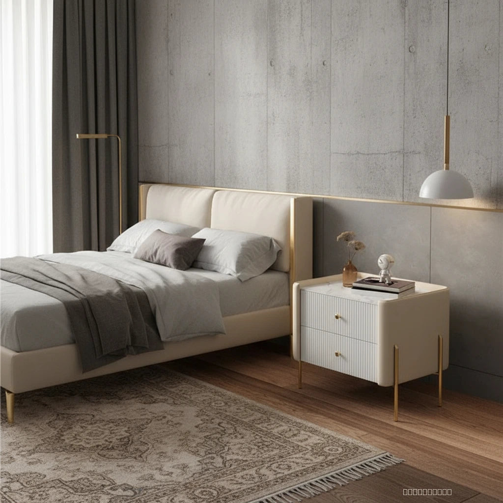 Solen Side table