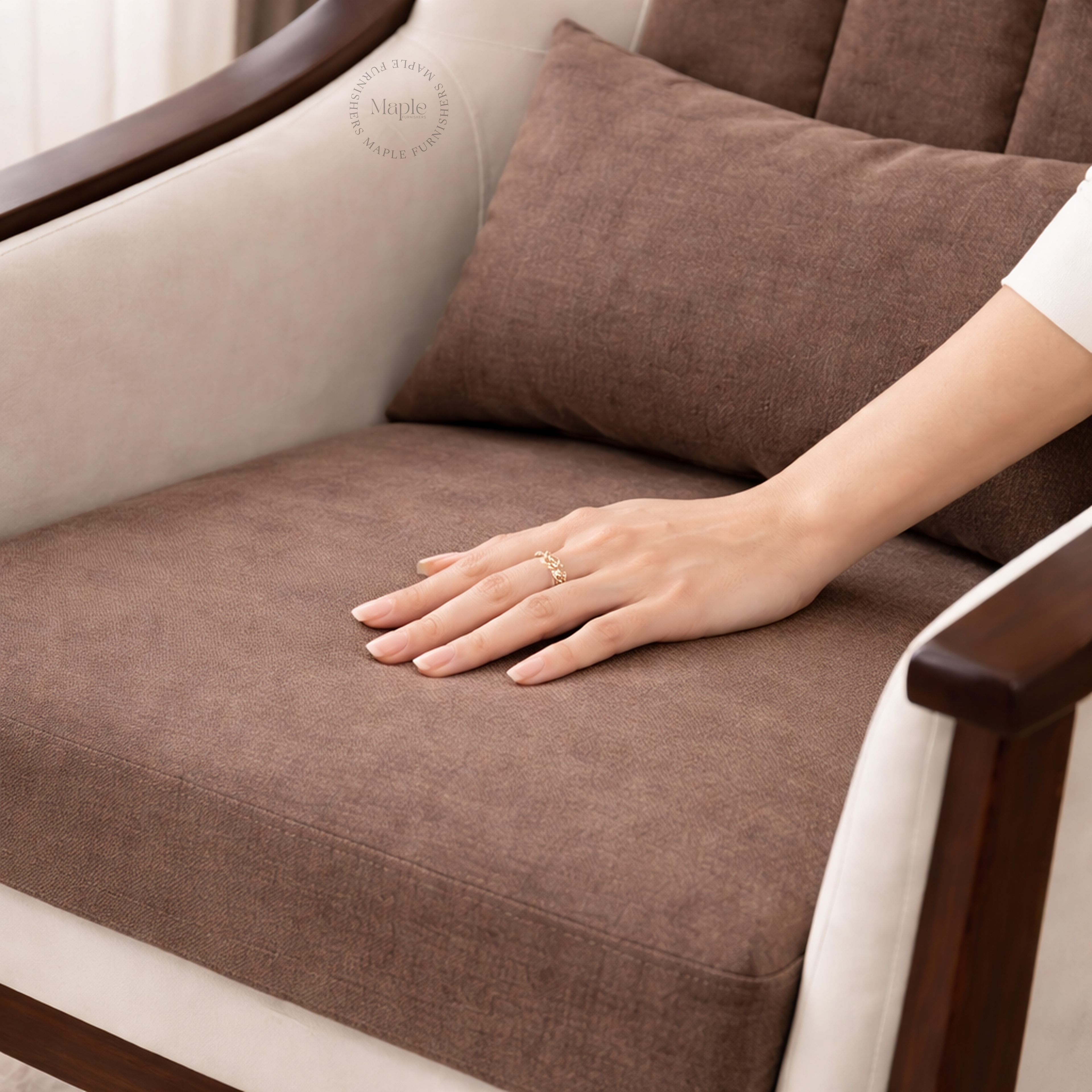 Elyra Accent Chair